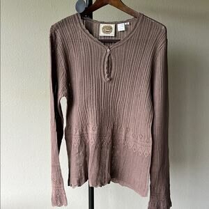 NWOT James Coviello Women's Dark Taupe Knit Sweater with Bell Sleeves - size XL